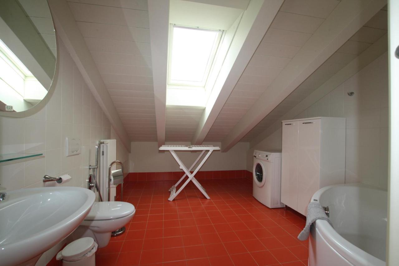 New Moon Apartment เตรเมสโซ ภายนอก รูปภาพ